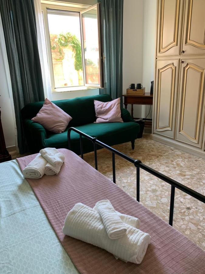 B&B Fiorisol Augusta Luaran gambar